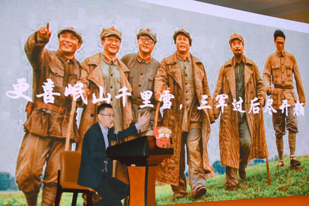 62a6fa6ee84cb.jpg 44.jpg