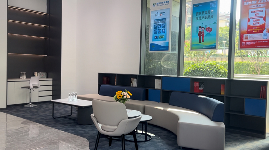 6576bcd8cd047.jpg 11.jpg